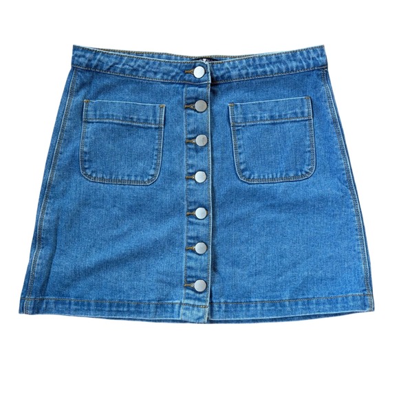 Brandy Melville Dresses & Skirts - Brandy Melville Denim Button Front Patch Pockets Mini Skirt Size‎ Medium